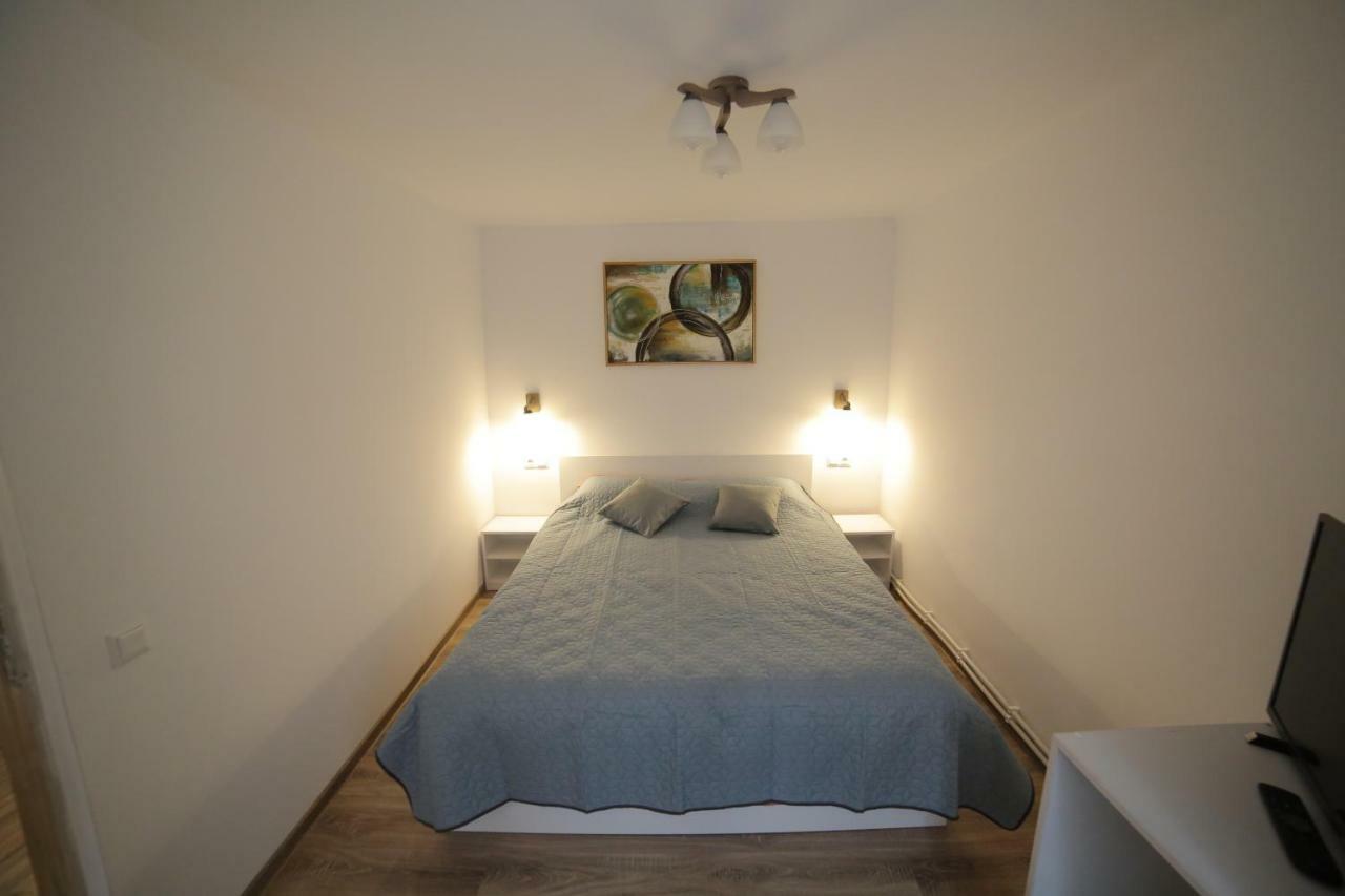 Birami Studio Apartment Sibiu Luaran gambar